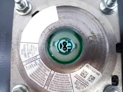 Second-hand car spare part front right air bag for kia cee´d drive oem iam references 84530a2000 e2-b5-39-2 a284591010