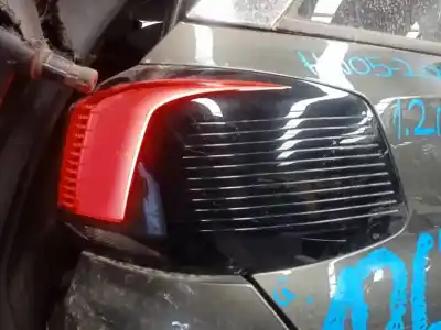 Gebrauchtes Autoersatzteil Heckleuchte rechts zum PEUGEOT 5008  OEM-IAM-Referenzen   