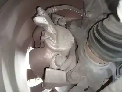 Peça sobressalente para automóvel em segunda mão pinça de travão dianteira direita por peugeot 5008 gt line referências oem iam 