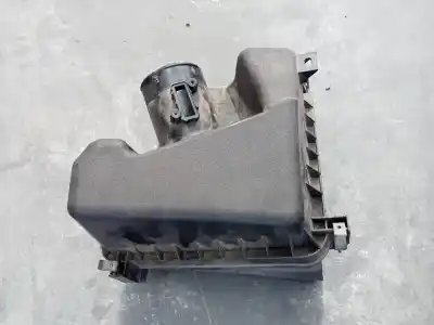 Second-hand car spare part air filter for toyota auris active oem iam references 