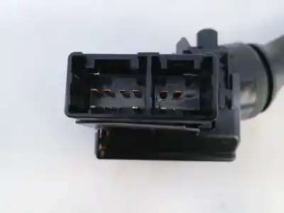 Pezzo di ricambio per auto di seconda mano comando pulito per toyota auris active riferimenti oem iam  e3-b2-13-4 