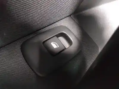 Peça sobressalente para automóvel em segunda mão botão / interruptor elevador vidro traseiro esquerdo por peugeot 508 allure hybrid4 referências oem iam 