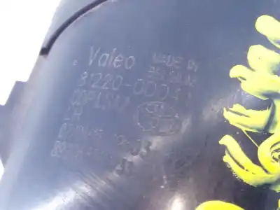 Peça sobressalente para automóvel em segunda mão farol / projetor de nevoeiro esquerdo por toyota auris active referências oem iam 81220d041 e2-b4-54-1 