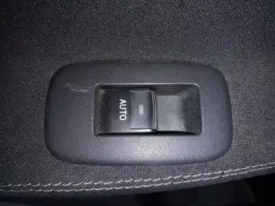 Pezzo di ricambio per auto di seconda mano comandi alzacristalli posteriore sinistro per toyota auris active riferimenti oem iam 