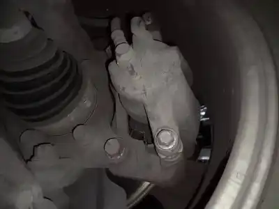 Pezzo di ricambio per auto di seconda mano pinza freno anteriore sinistra per toyota auris active riferimenti oem iam 