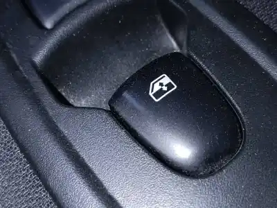 Peça sobressalente para automóvel em segunda mão botão / interruptor elevador vidro dianteiro direito por renault kadjar zen referências oem iam 