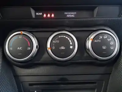 Second-hand car spare part Climate Control for MAZDA 2 LIM. () Evolution OEM IAM references   