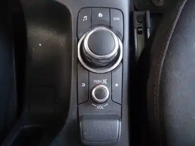 Second-hand car spare part gps navigation system for mazda 2 lim. () evolution oem iam references   