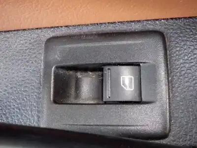 Tweedehands auto-onderdeel schakelaar rechts voor ruit voor volkswagen scirocco iii (137, 138) 1.4 tsi oem iam-referenties 