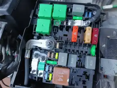 İkinci el araba yedek parçası RÖLE/SIGORTA KUTUSU için PEUGEOT EXPERT FURGÓN  OEM IAM referansları   