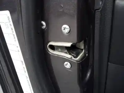 Second-hand car spare part left front door lock for fiat freemont (345) lounge oem iam references 