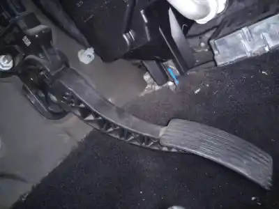 Second-hand car spare part accelerator pedal for fiat freemont (345) lounge oem iam references 04891585ae