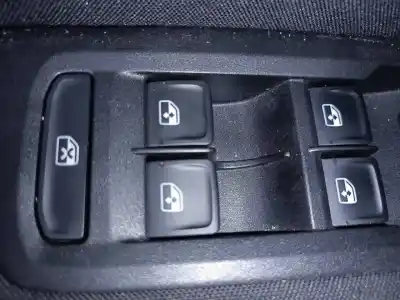 Peça sobressalente para automóvel em segunda mão botão / interruptor elevador vidro dianteiro esquerdo por volkswagen touran (5t1) advance bmt referências oem iam 