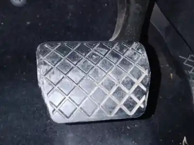 Peça sobressalente para automóvel em segunda mão pedal de travão por volkswagen touran (5t1) advance bmt referências oem iam 