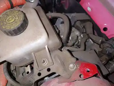 Peça sobressalente para automóvel em segunda mão abs por toyota yaris hybrid active referências oem iam 