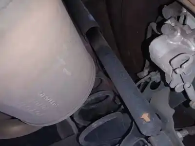 Peça sobressalente para automóvel em segunda mão amortecedor traseiro direito por toyota yaris hybrid active referências oem iam 