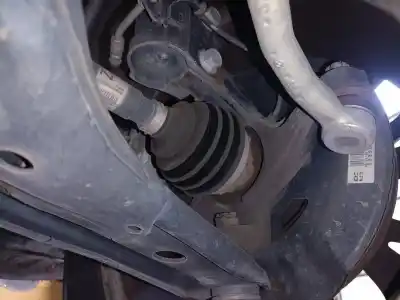 Peça sobressalente para automóvel em segunda mão manga de eixo dianteira direita por toyota yaris hybrid active referências oem iam 