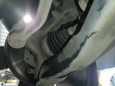 Second-hand car spare part front left knuckle for renault clio iv limited oem iam references 