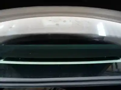 Автозапчасти б/у центральный стоп-сигнал за mercedes-benz clase c (w205) familiar avangarde ссылки oem iam 