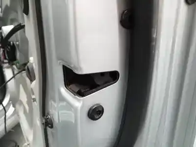 Tweedehands auto-onderdeel DEURSLOT RECHTS VOOR voor VOLKSWAGEN TOURAN (1T2)  OEM IAM-referenties   