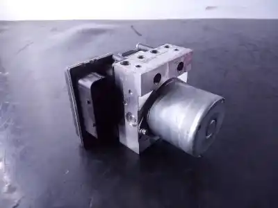 Peça sobressalente para automóvel em segunda mão abs por bmw x1 (e84) sdrive 18d referências oem iam 3451676855001 p3-a8-24-2 6768550