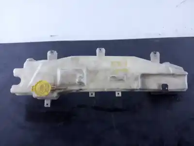 Second-hand car spare part Windscreen Washer Bottle for DODGE NITRO SE OEM IAM references 55157432A P2-B3-2 1000808A