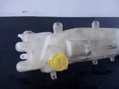 Second-hand car spare part windscreen washer bottle for dodge nitro se oem iam references 55157432a p2-b3-2 1000808a