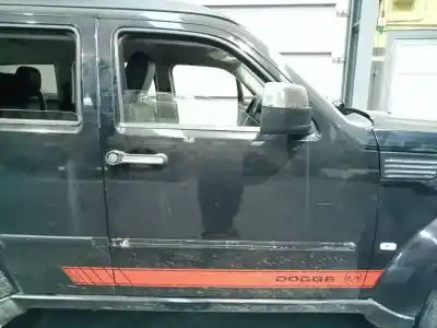 Second-hand car spare part front right door for dodge nitro se oem iam references 