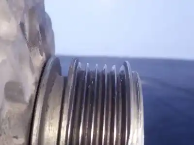 Pezzo di ricambio per auto di seconda mano alternatore per kia cee´d active riferimenti oem iam 373002a500 p3-a4-22-3 2543370a