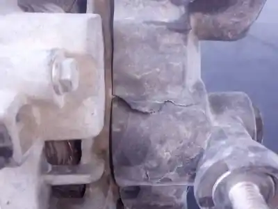 Pezzo di ricambio per auto di seconda mano alternatore per kia cee´d active riferimenti oem iam 373002a500 p3-a4-22-3 2543370a