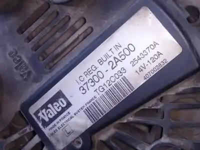 Pezzo di ricambio per auto di seconda mano alternatore per kia cee´d active riferimenti oem iam 373002a500 p3-a4-22-3 2543370a