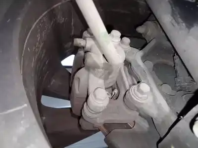 Peça sobressalente para automóvel em segunda mão pinça de travão traseira esquerda por kia sportage business 2wd referências oem iam 