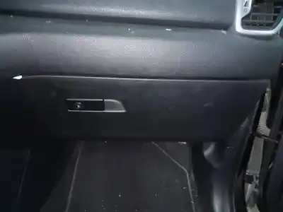 Peça sobressalente para automóvel em segunda mão porta luvas por kia sportage business 2wd referências oem iam 