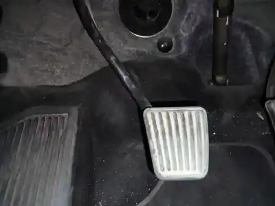 Peça sobressalente para automóvel em segunda mão pedal da embreagem por kia sportage business 2wd referências oem iam 