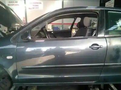 Peça sobressalente para automóvel em segunda mão PORTA DA FRENTE ESQUERDA por VOLKSWAGEN POLO (9N1)  Referências OEM IAM   