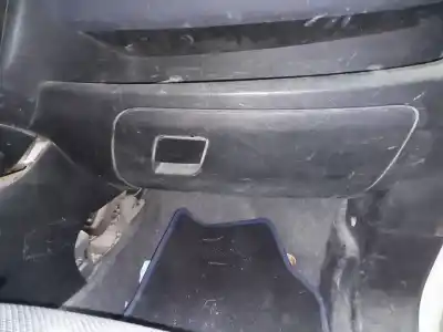 Автозапчастина б/у бардачок для fiat doblo ii (152) emotion посилання на oem iam 