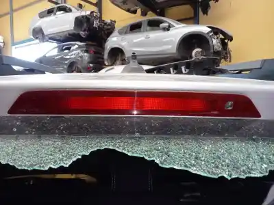 Peça sobressalente para automóvel em segunda mão farolim de travão central por dacia sandero iii 1.0 tce 110 referências oem iam 