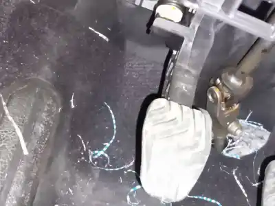 Peça sobressalente para automóvel em segunda mão pedal da embreagem por dacia sandero iii 1.0 tce 110 referências oem iam 
