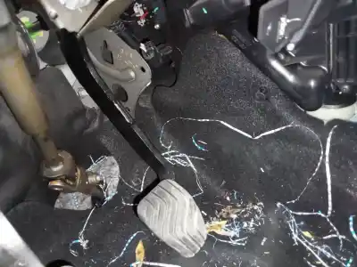 Peça sobressalente para automóvel em segunda mão pedal de travão por dacia sandero iii 1.0 tce 110 referências oem iam 