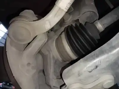 Pièce détachée automobile d'occasion moyeu de roue avant gauche pour citroen c4 picasso spacetourer références oem iam 