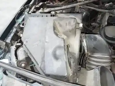 Peça sobressalente para automóvel em segunda mão filtro de ar por bmw serie 3 coupe (e92) e92 coupé 320d referências oem iam 