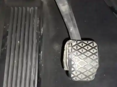 Peça sobressalente para automóvel em segunda mão pedal da embreagem por bmw serie 3 coupe (e92) e92 coupé 320d referências oem iam 