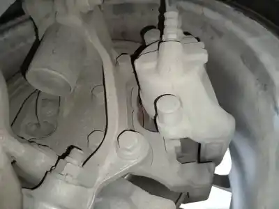 Peça sobressalente para automóvel em segunda mão pinça de travão dianteira direita por bmw serie 3 coupe (e92) e92 coupé 320d referências oem iam 