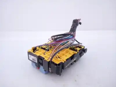 Second-hand car spare part fuse box unit for citroen c-elysée shine oem iam references 9804846880 e3-b2-45-2 