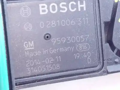 Автозапчастина б/у витратомір повітря для opel mokka edition ecoflex посилання на oem iam 95930057 e3-a5-18-4 0281006311