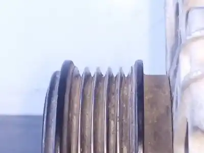 Pezzo di ricambio per auto di seconda mano alternatore per kia cee´d drive riferimenti oem iam 373002a850 p3-a5-4-3 2611067