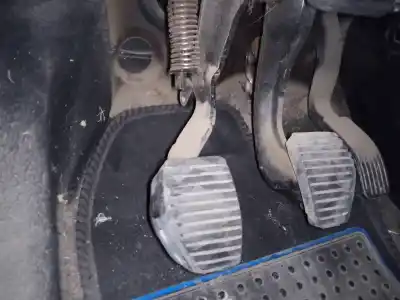 Second-hand car spare part clutch pedal for peugeot 207 active oem iam references 