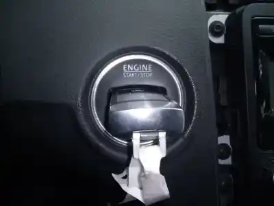 Pièce détachée automobile d'occasion COMMUTATEUR D'ALLUMAGE pour VOLKSWAGEN PASSAT BERLINA (3C2)  Références OEM IAM   