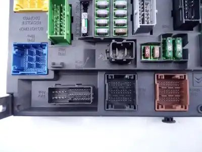 Second-hand car spare part fuse box unit for citroen c4 lim. seduction oem iam references 9665547480 e3-b2-36-1 s180121003h