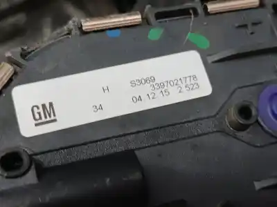 Peça sobressalente para automóvel em segunda mão Motor Do Limpa Para Brisas por OPEL ASTRA K LIM. 5TÜRIG Dynamic Referências OEM IAM 3397021778  